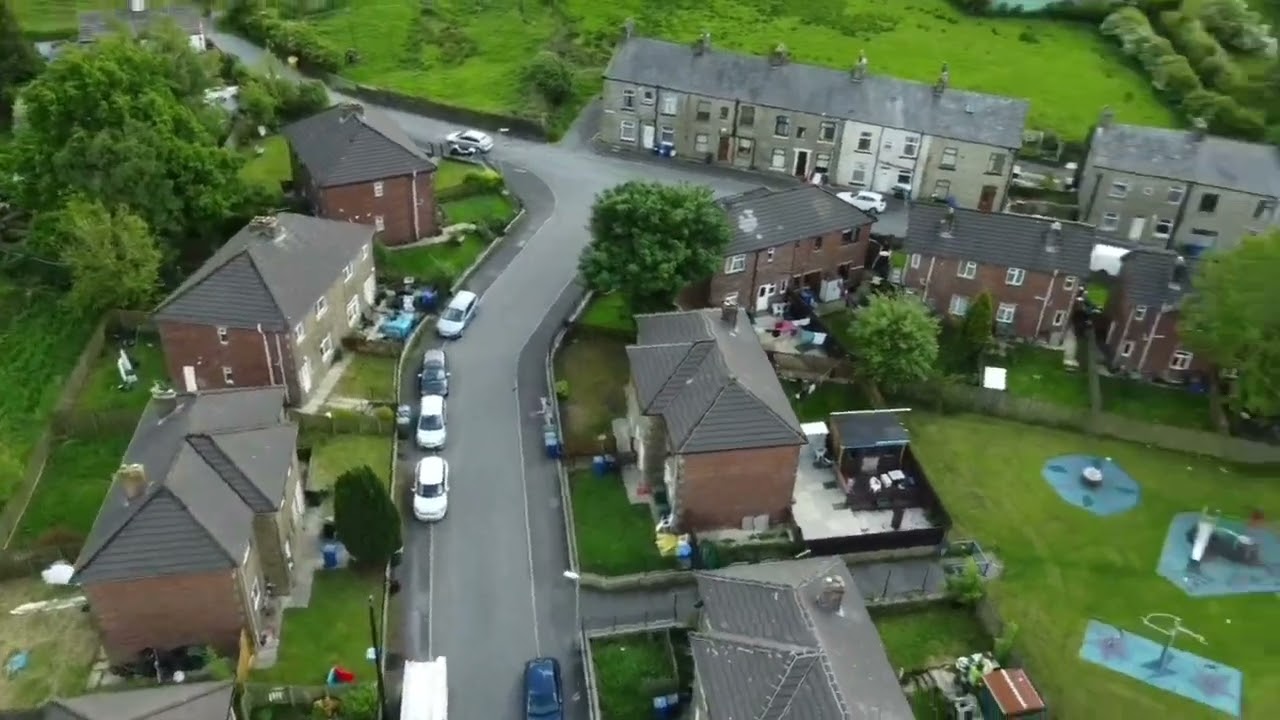 cutler crescent (bacup)