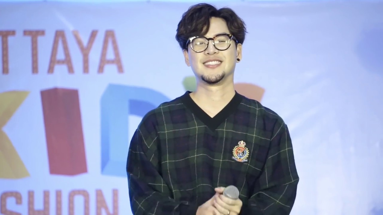 [2/2] Mini Concert - Tomisara งาน Pattaya KID&rsquo;s Fashion week 20.10.2018