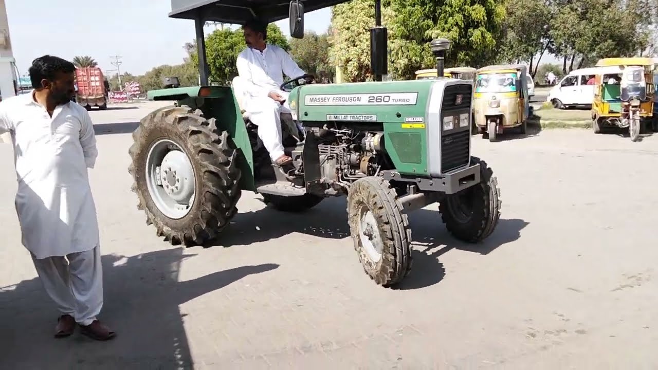 Massey Ferguson 260 turbo green tractor 🚜