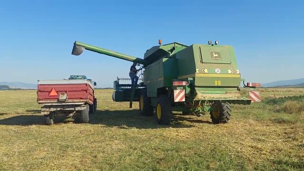 JOHN DEERE 2064 HARWESTER ZETVA PSENICE 2024 PEKARA DVA BRATA LAZANI