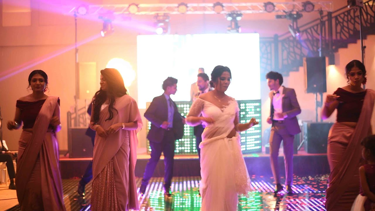 SURPRISE WEDDING DANCE GAUSHAN & PIUMI