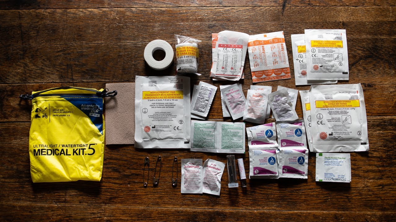 Adventure Medical Kit .5 - REVIEW & Un-Boxing