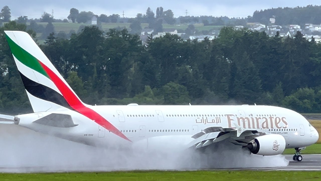 A380 Landung bei Regen ⛈ Flughafen Zürich Zuschauerterrasse E ☔️ 4K HDR Planespotting