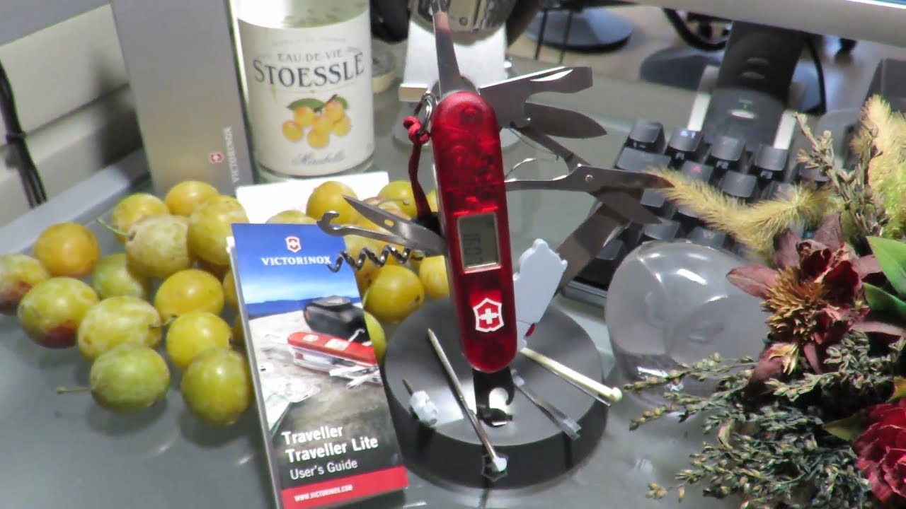 Victorinox TRAVELLER LITE [1.7905.AVT] Shortened Review!