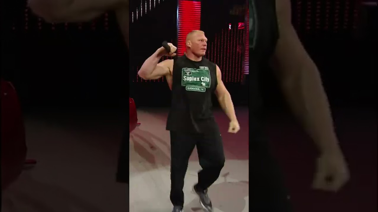 Brock Lesnar NISZCZY samoch&oacute;d 🤯 #Kr&oacute;tkie