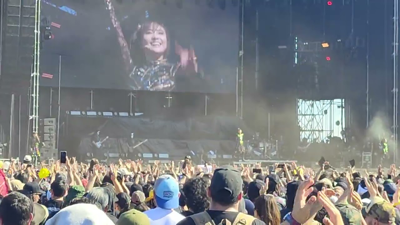 Babymetal - Megitsune (Knotfest Chile 02-11-24)