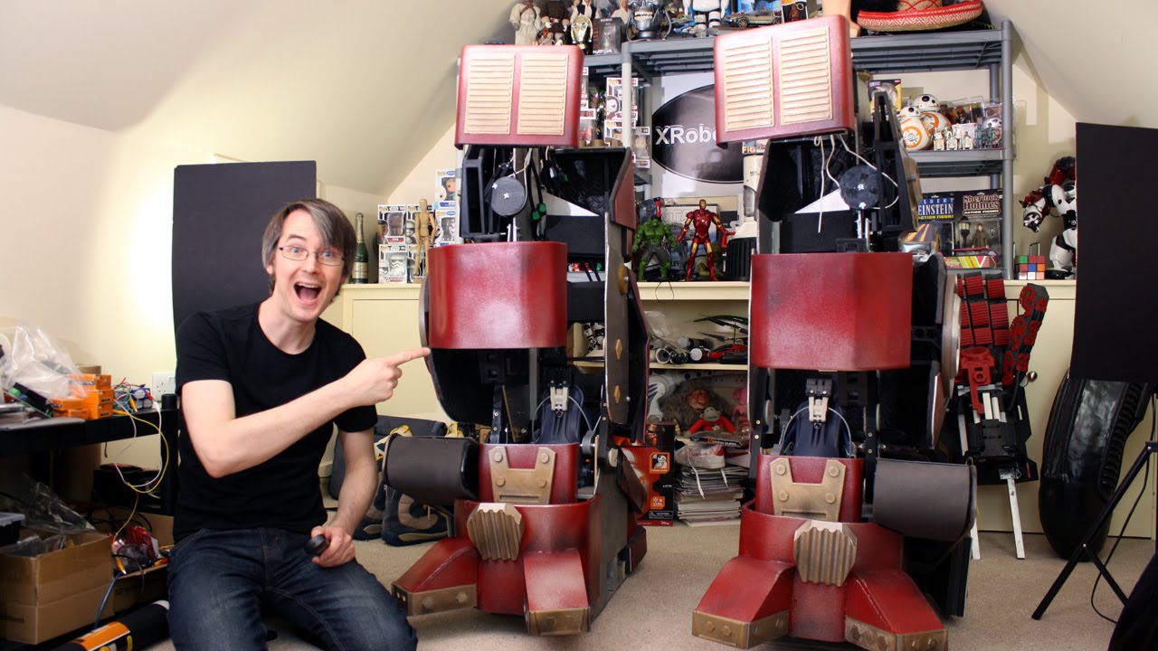 Iron Man Hulkbuster Cosplay #52 | Leg Back Panels | James Bruton