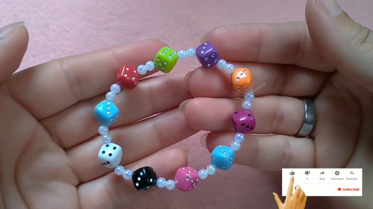 Pulseira de dadinho coloridos mega fácil de fazer