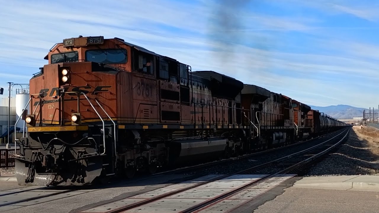 BNSF 8751 Leads an Oil Train in Berkley, CO