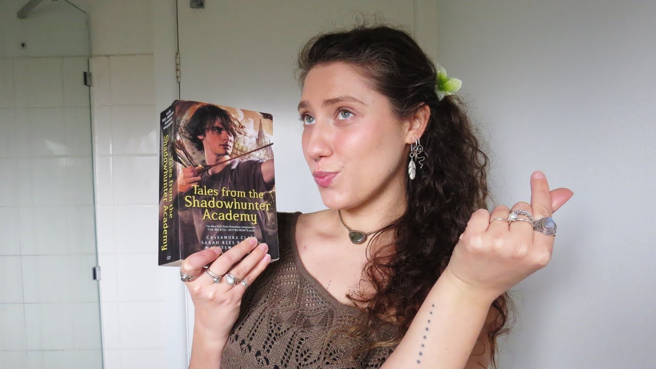 Tales from the Shadowhunter Academy by Cassandra Clare ☆