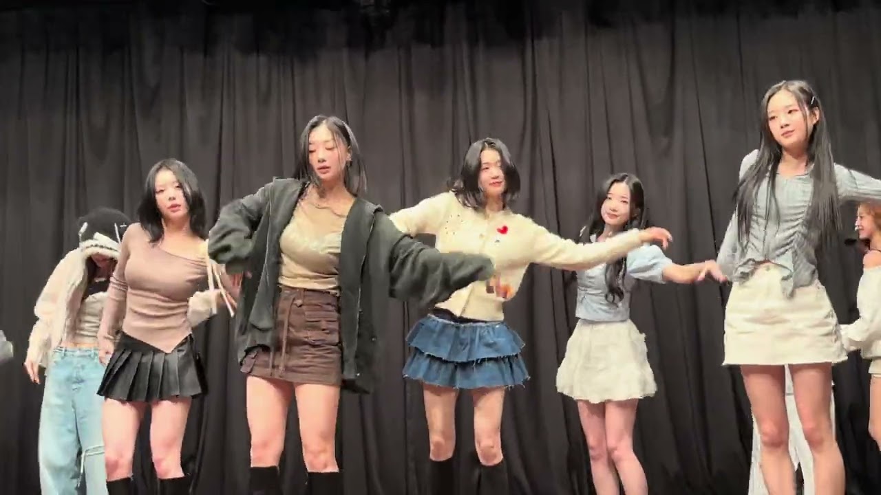 트리플에스 triples vv 에버라인 20250315 fansign 힛더플로어 hit the floor 무대