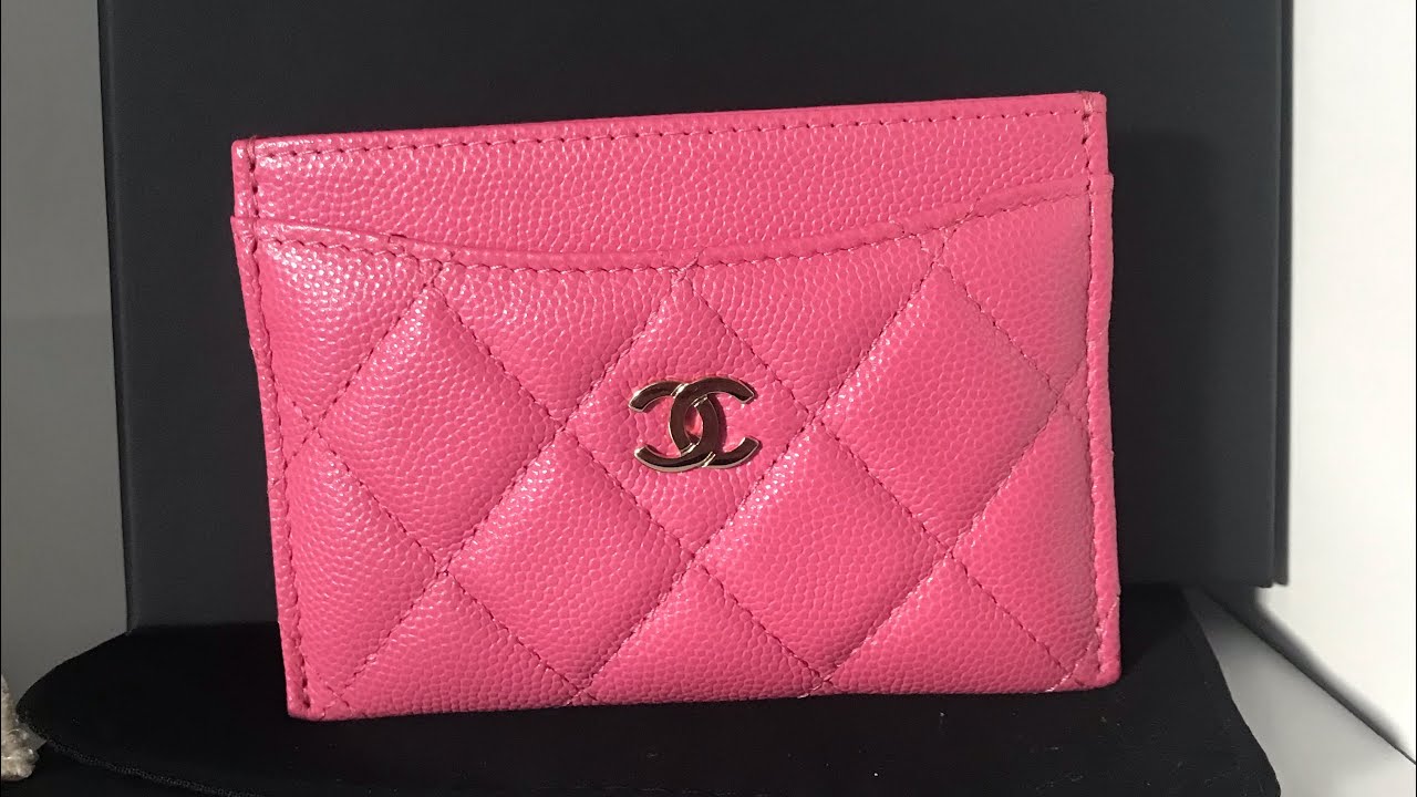 CHANEL CARD HOLDER | 1 YEAR UPDATE // Wear & Tear, Color Transfer, What Fits & Review | Luxury SLG