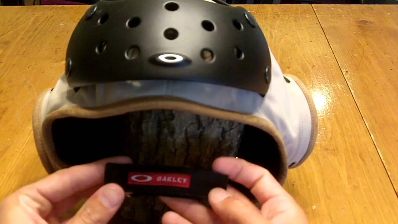 Oakley Flight Deck Helmet Review