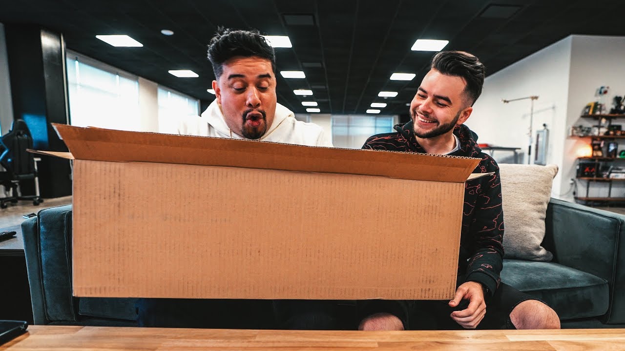 SURPRISING HIM WITH AN AWESOME GIFT!