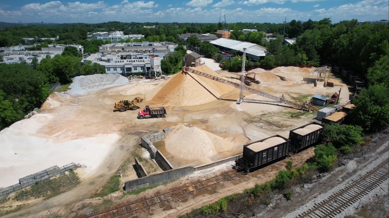 NS Stacks, Racks and 154 Up the Greenville, a CSX Freight Departs and a Look at the Sand Plant