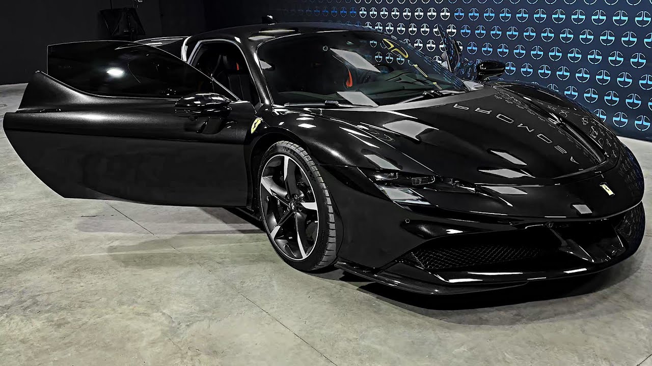 Ferrari SF90 Assetto Fiorano (2024) - Звук, интерьер и внешние детали