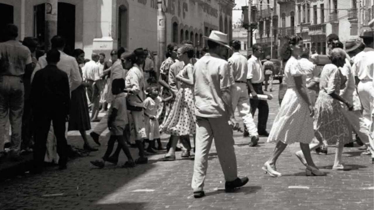 QUEM LEMBRA? AQUELAS RECORDAÇÕES DOS ANOS 40, 50, 60, 70, 80 E 90...LEMBRANÇAS E MUITA NOSTALGIA!