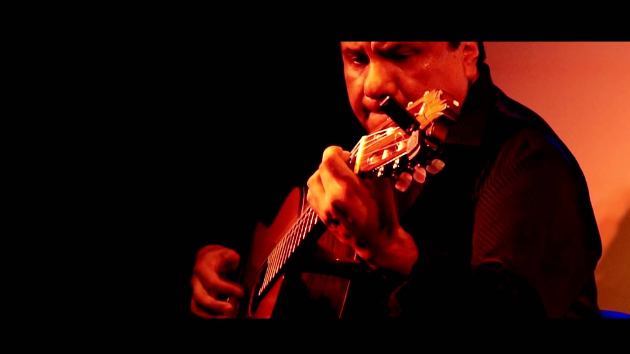 Marcelo Pe&ntilde;a & Roger Soruco, Cerca del cielo. Souvenirs de la Pe&ntilde;a Naira