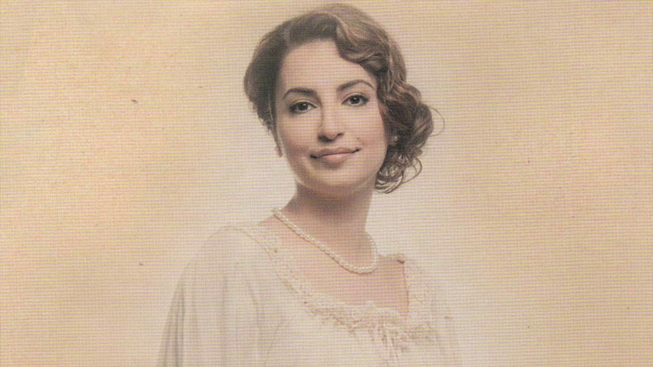 Eylem Aktaş - Akşam Olur Karanlığa Kalırsın