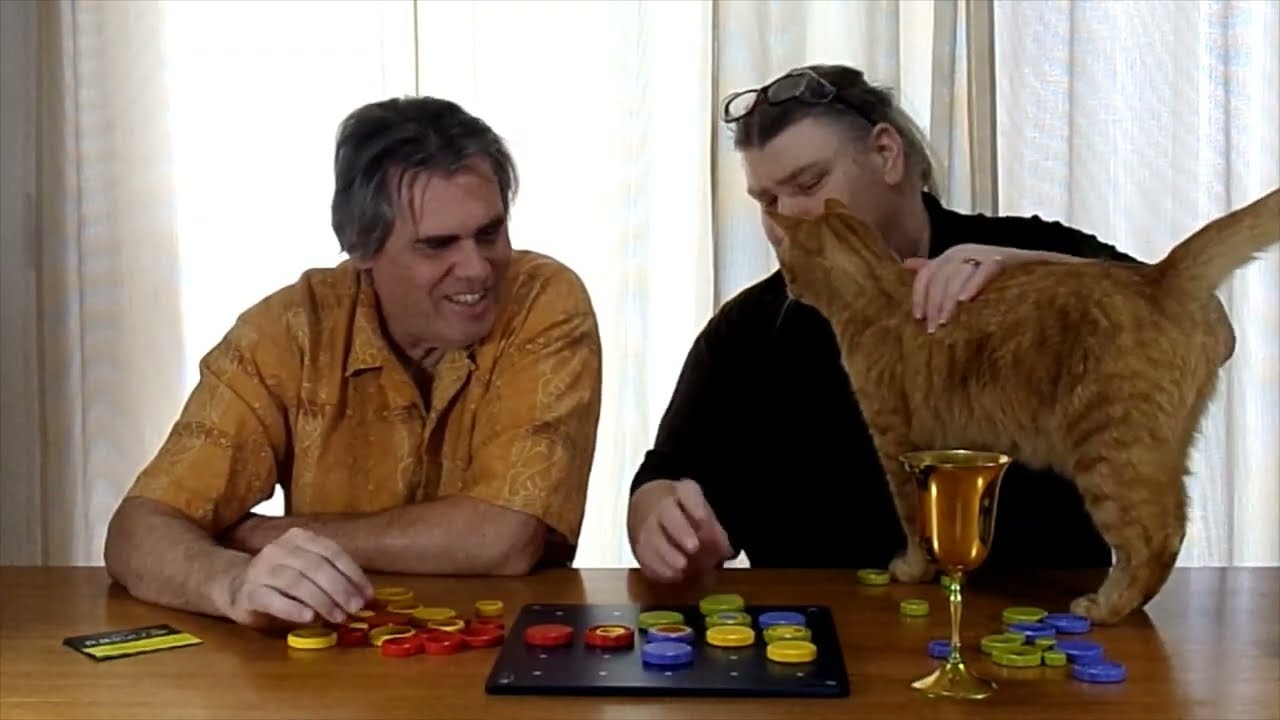 Ringgz Strategy Game | The Table