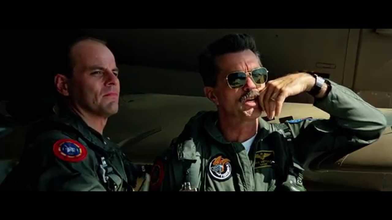 Top Gun (1986): Keep sending him up!
