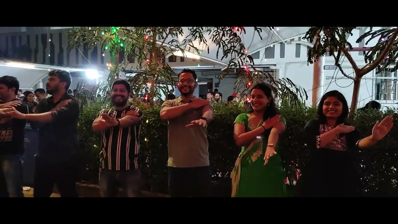 Navratri Garba Dance | Group Dance Performance | Sanedo Sanedo Lal Lal Sanedo