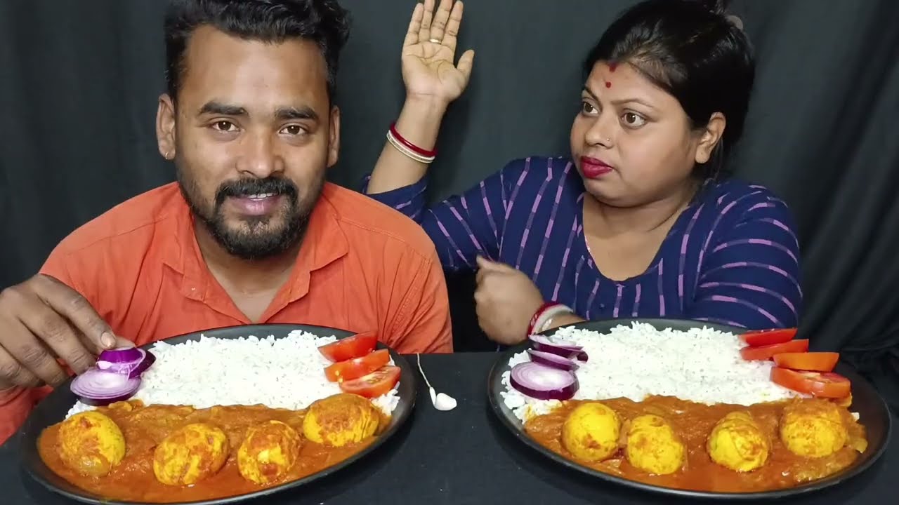 Spicy egg curry with rice eating challenge//dim bhat eating challenge//husband wife eating challenge