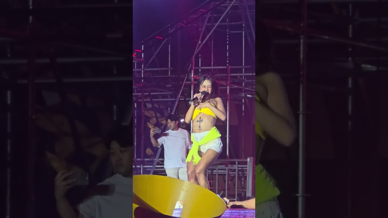 WAIT - HYOLYN (WATERBOMB MANILA 2025 DAY2)