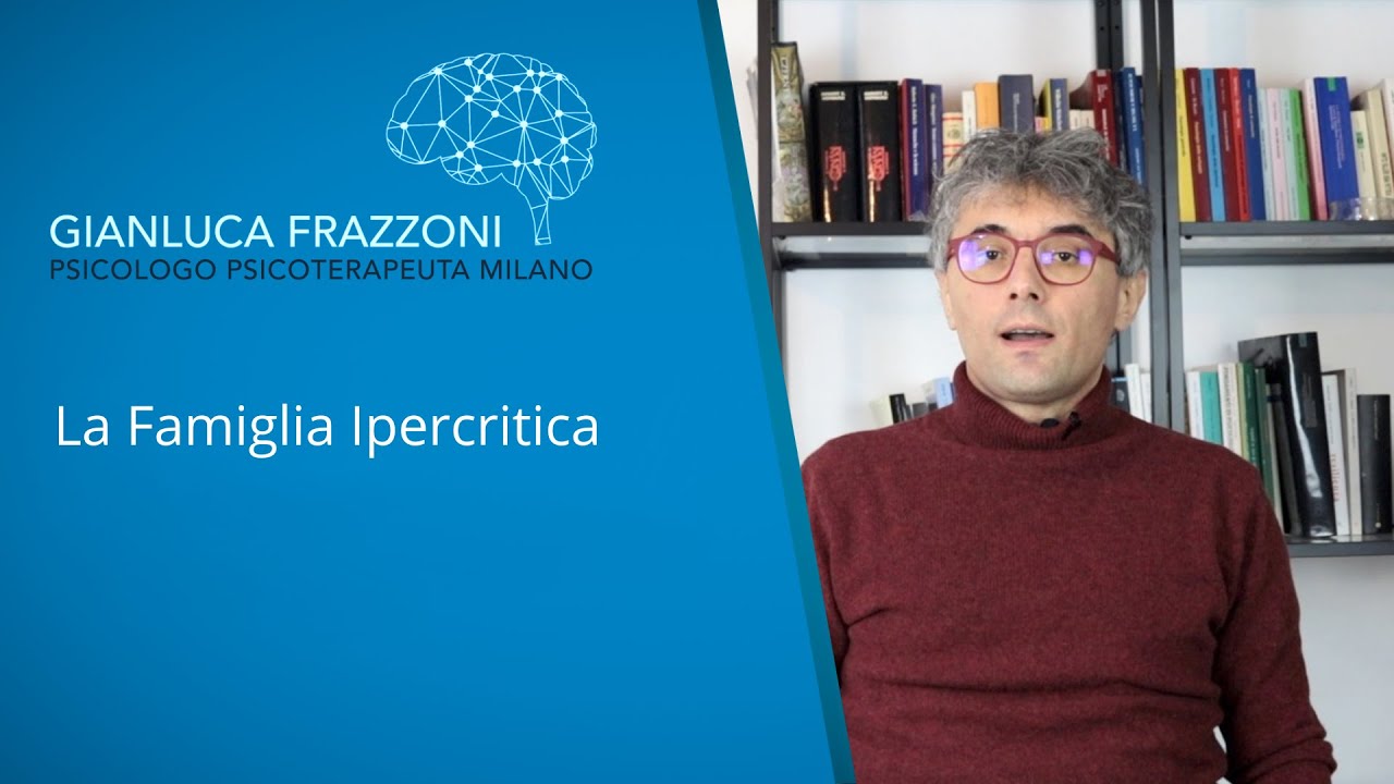 La Famiglia Ipercritica