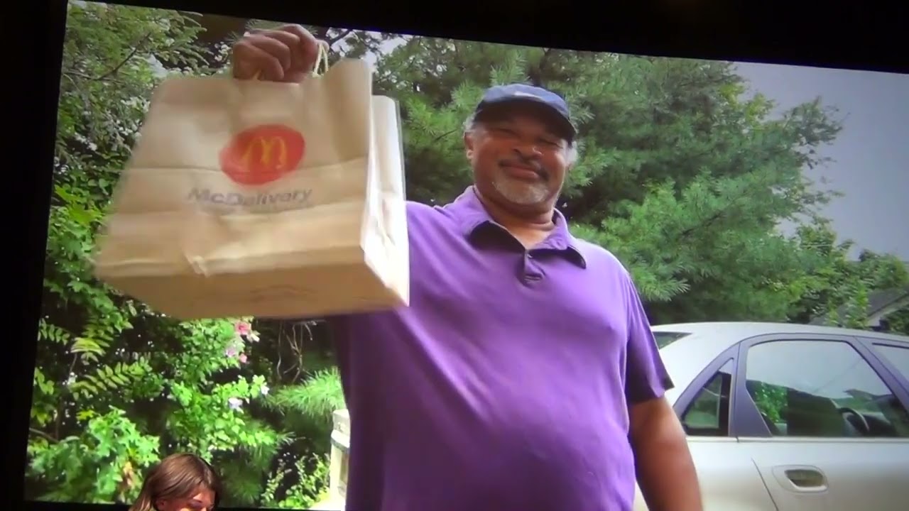TIGER WOODS at THE MET PHILADELPHIA for THE ALWAYS SUNNY Podcast 