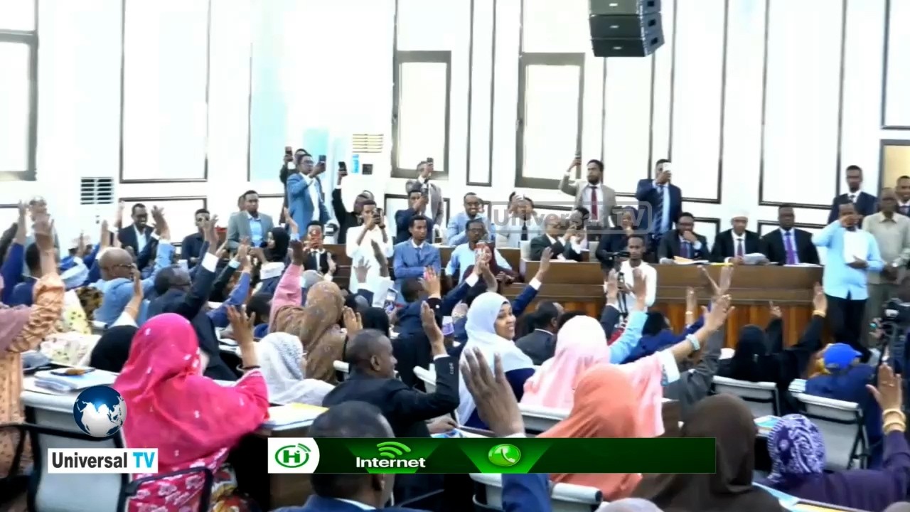 Dastuurkii lagu muransanaay oo la ansixiyay.