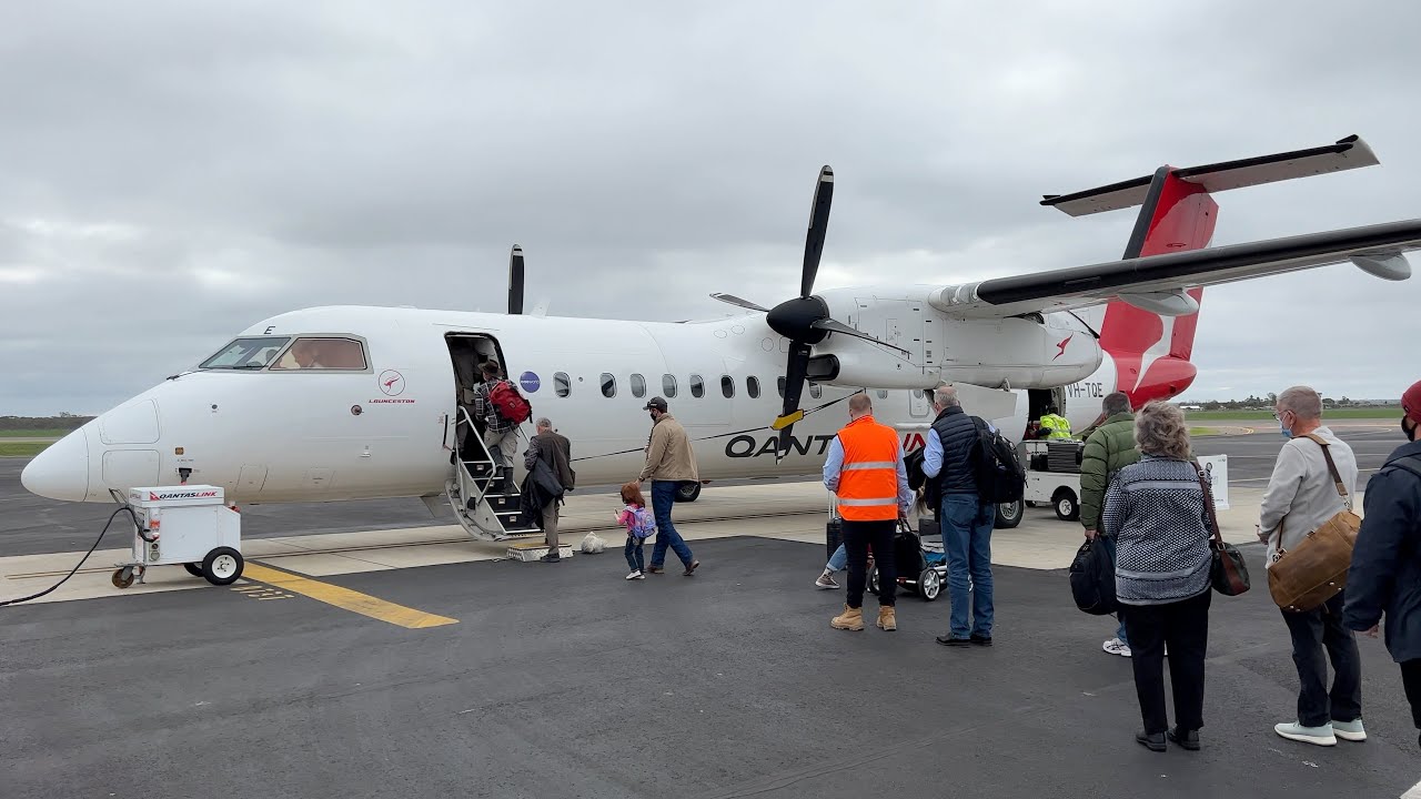 Full Flight–Mildura to Melbourne Qantas QF2081 Dash 8 Q300