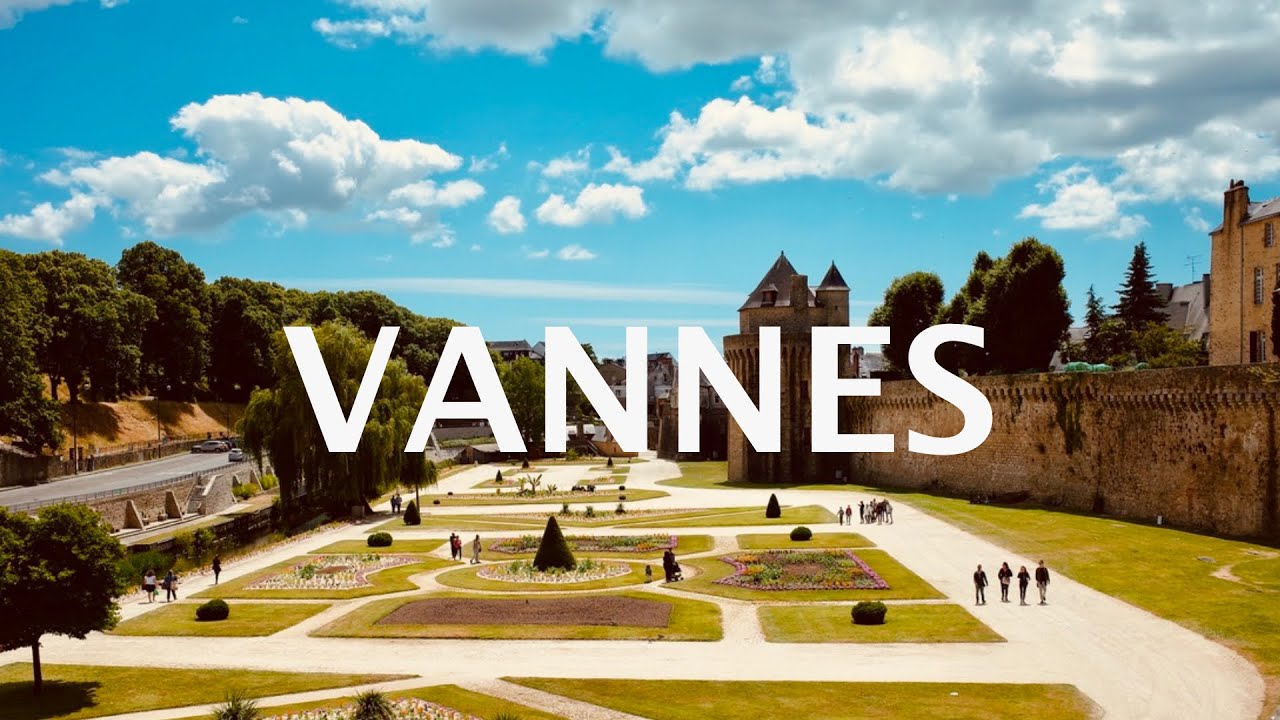 VANNES. Ciudad amurallada de la Bretaña francesa.