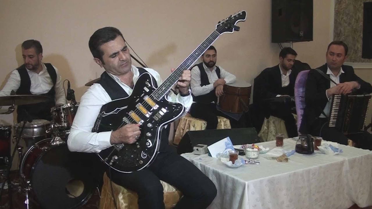 Elman Namazoglu Yevlaxda dayisi Cemilin oglunun toyunda-2