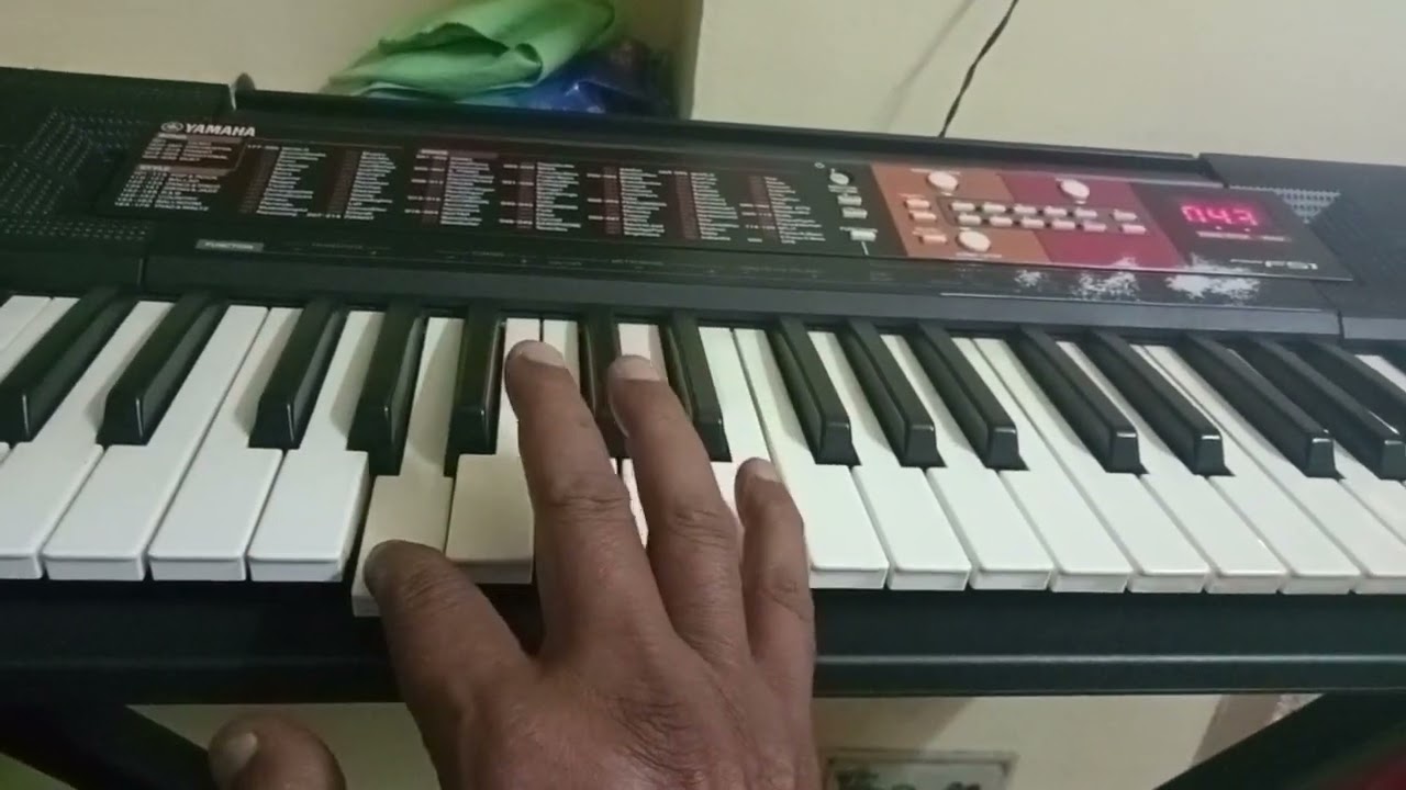 Hey unnai thaane song keyboard play
