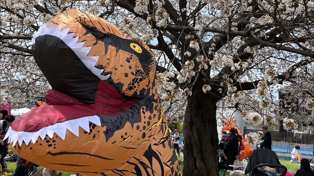 ティラノレース東京立川〜ティラノサウルスの大行進〜