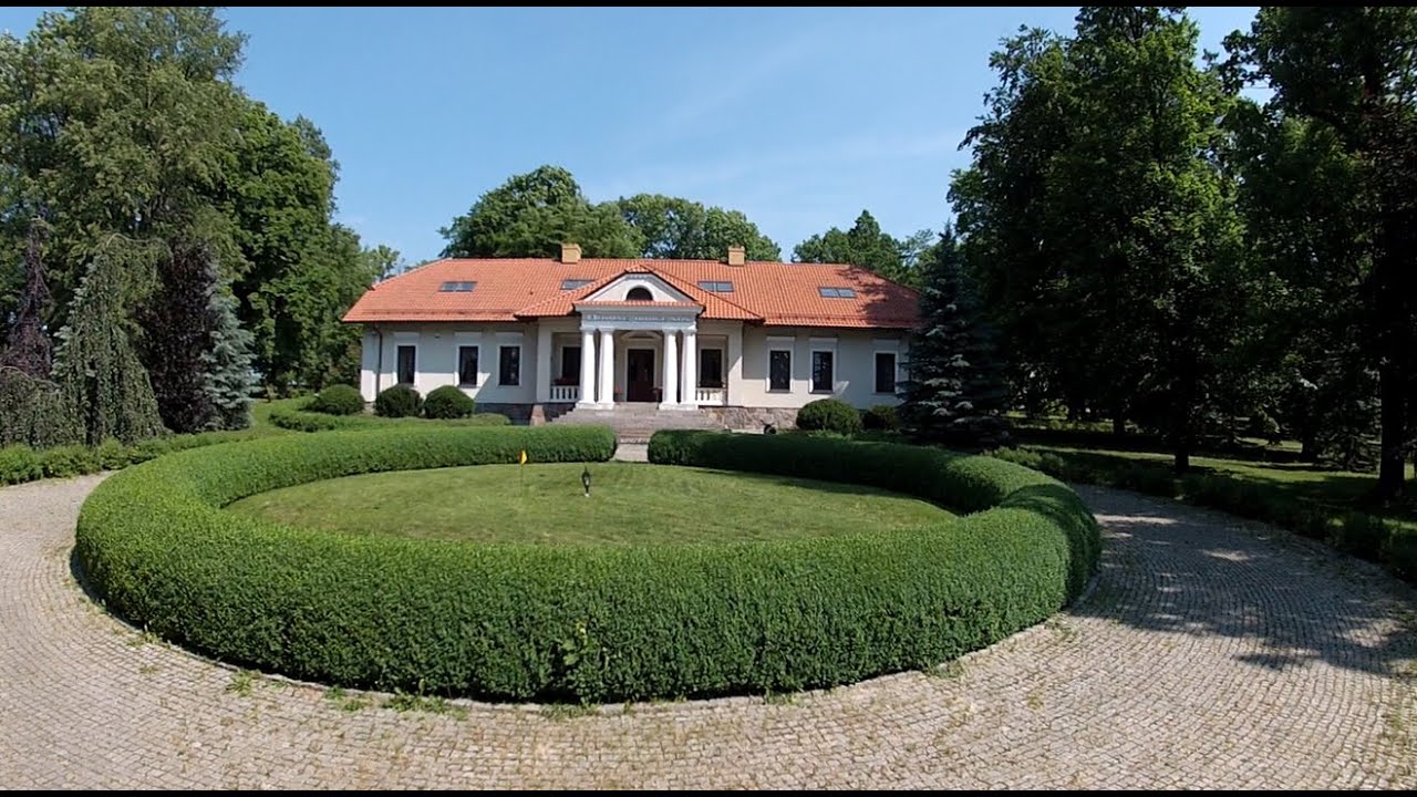 Sprzedam dworek w okolicach Radomska, Piotrkowa Trybunalskiego.   Dworek z parkiem  504 82 82 82