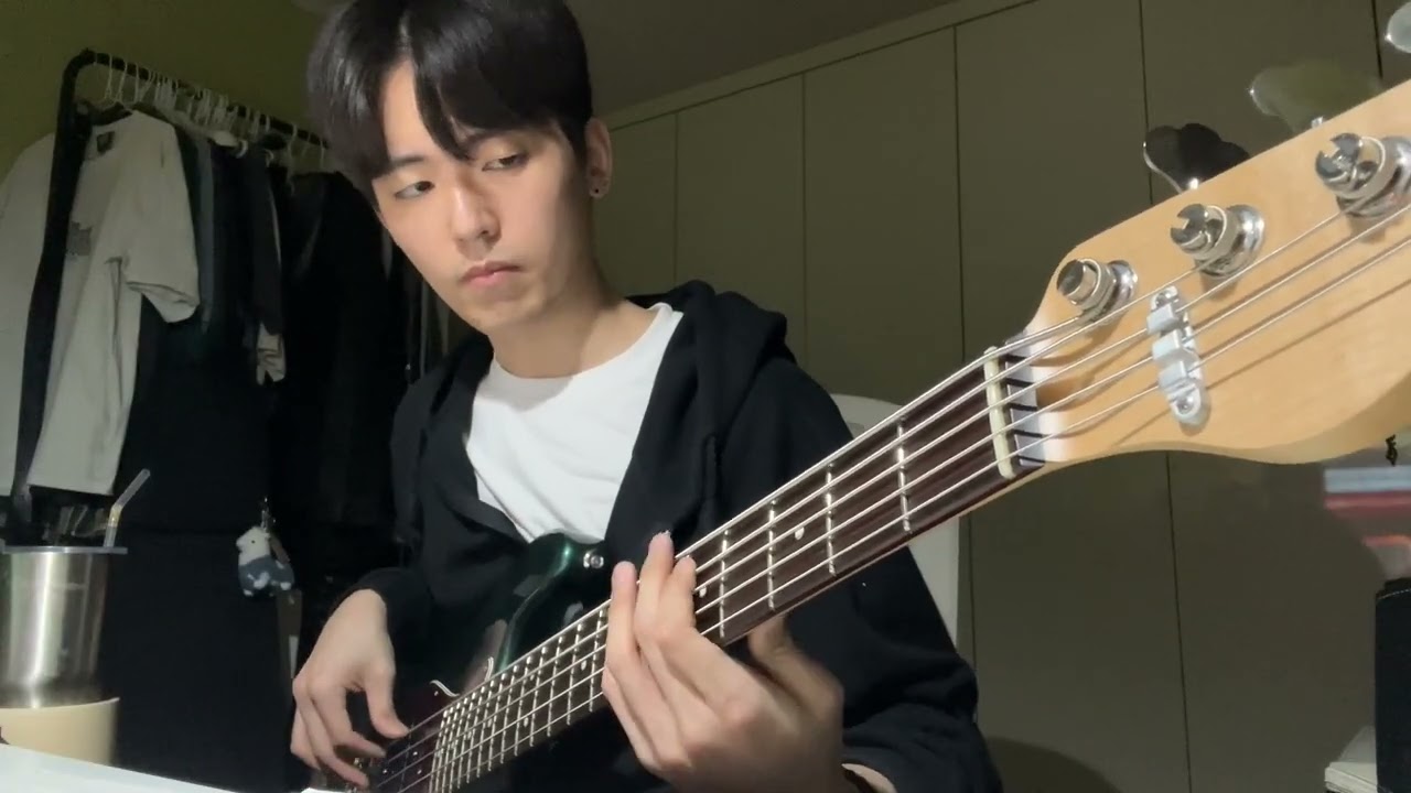 Penthouse - Minute by Minute Bass cover (+TAB)