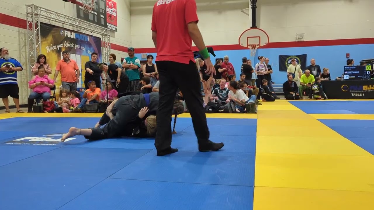 Really Chill Female BJJ Blue Belt Match Ends In Submission