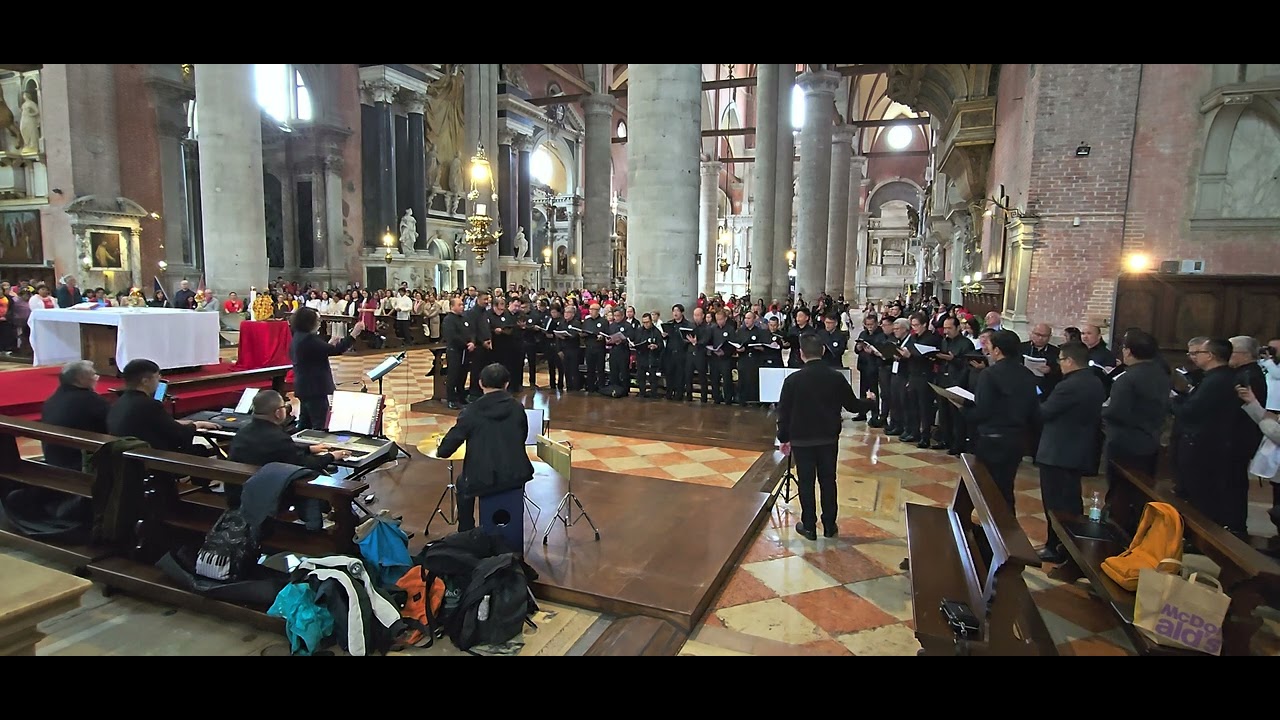 GLORIA 3rd Mass (Msgr. Rudy Villanueva) European Fiesta Señor Men's Choir - Venice Italy