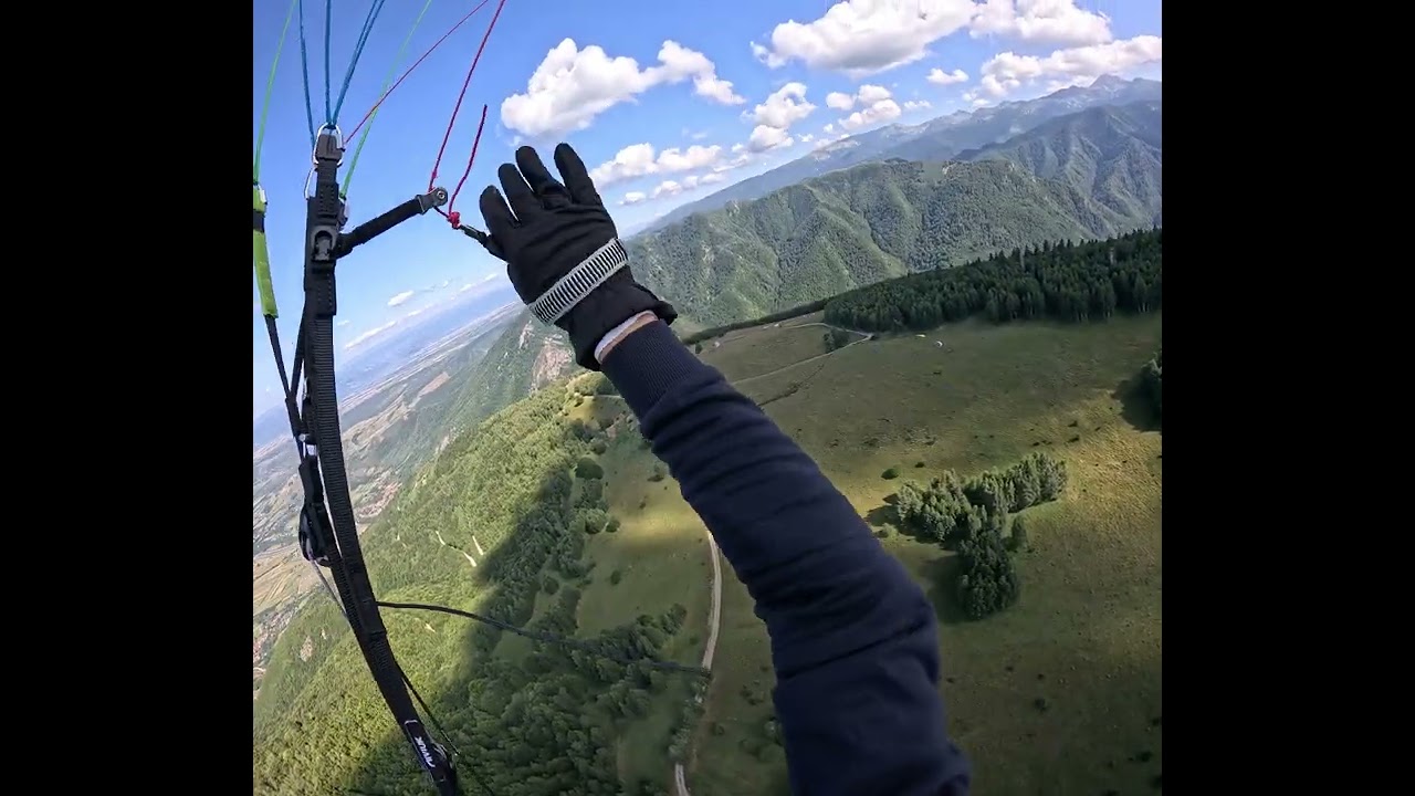 Clopotiva - short flight and practicing some spirals