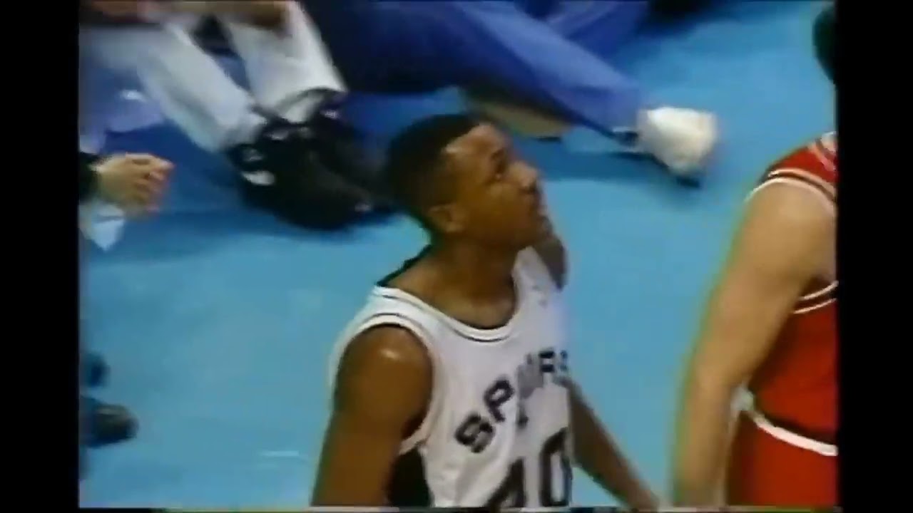 Michael Jordan: 39 Pts Vs San Antonio (January 28, 1992)