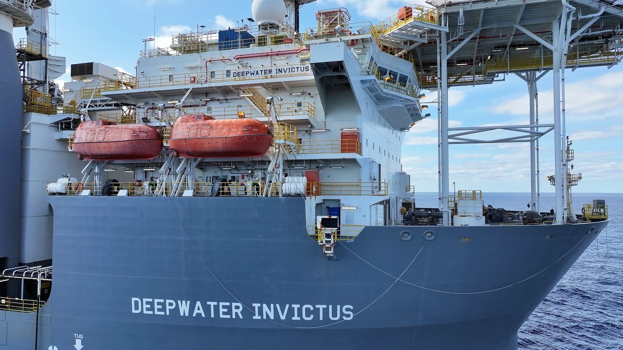 Deepwater Invictus at Work in the Gulf of America