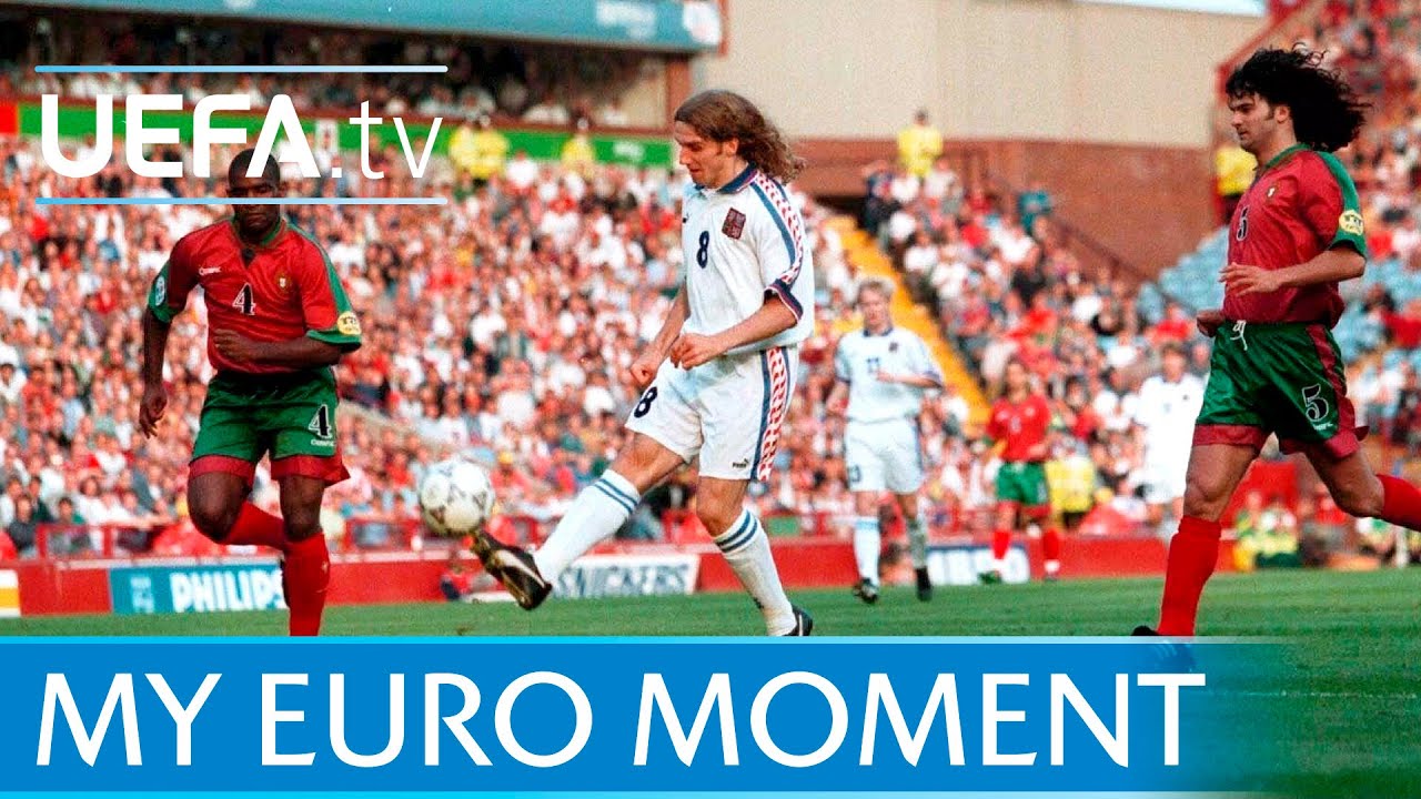 Karel Poborsk&yacute; on lob - Czech Republic v Portugal at EURO 96