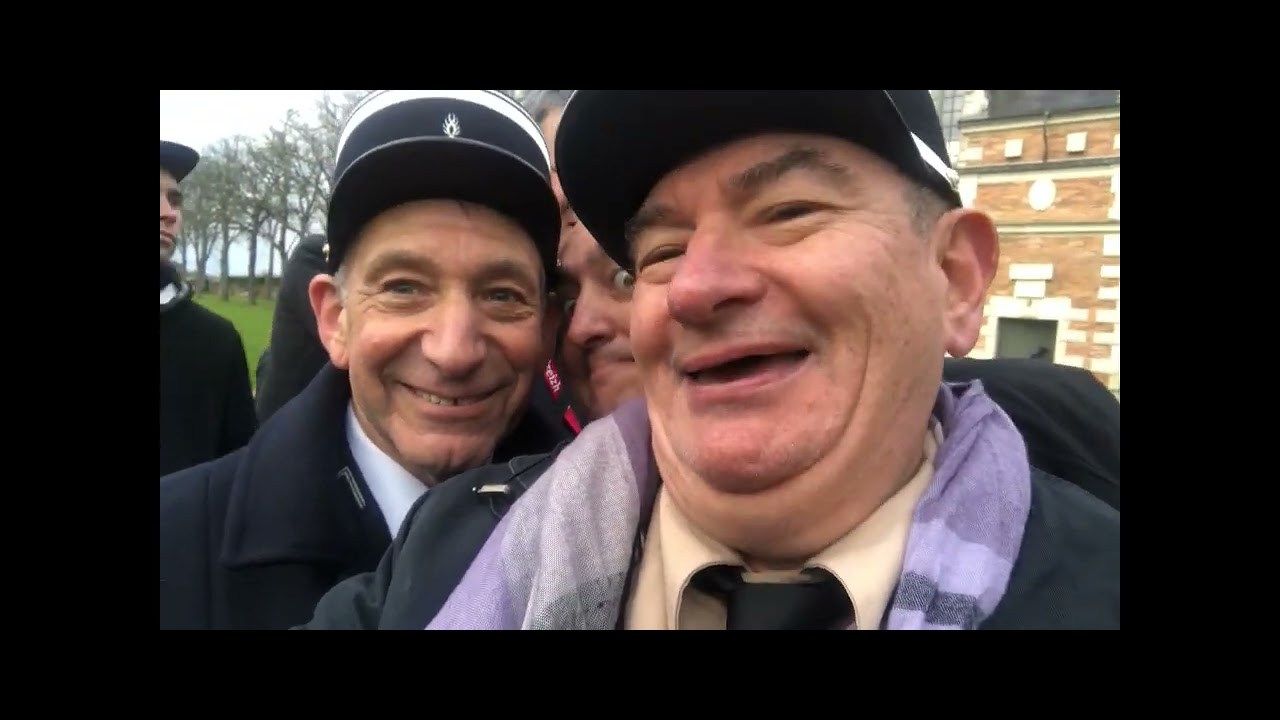 A l'occasion des 40 ans de la disparition de Louis de Funès: Visite du Château de Clermont