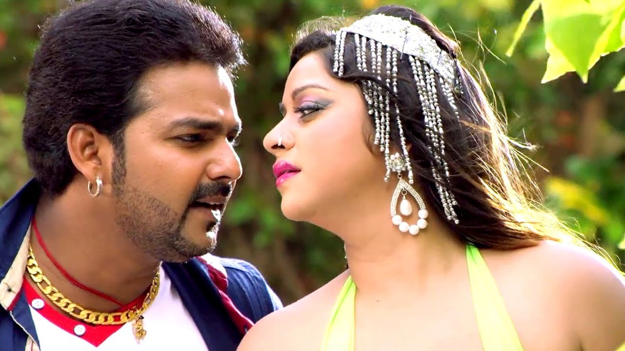 Showroom Se Aail Badu Naya Tu Nikal Ke | PAWAN SINGH,ANARA GUPTA | BHOJPURI HD SONG 2017