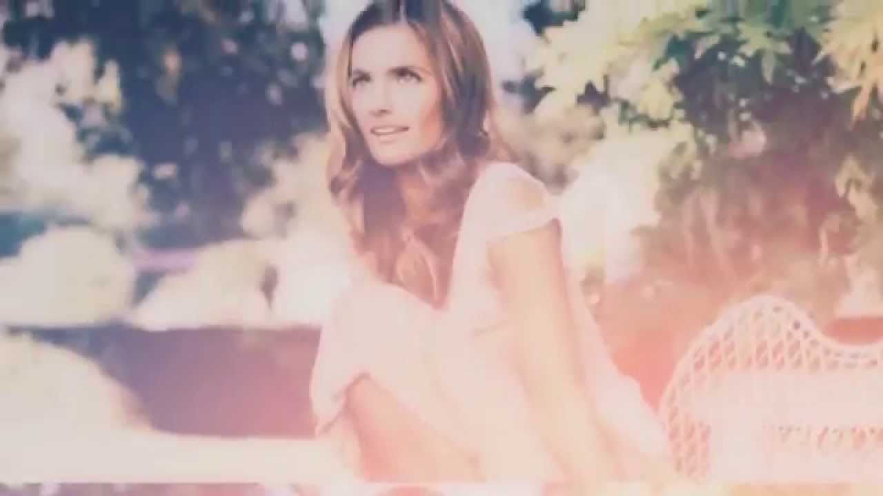 Stana Katic //She Doesn't Mind