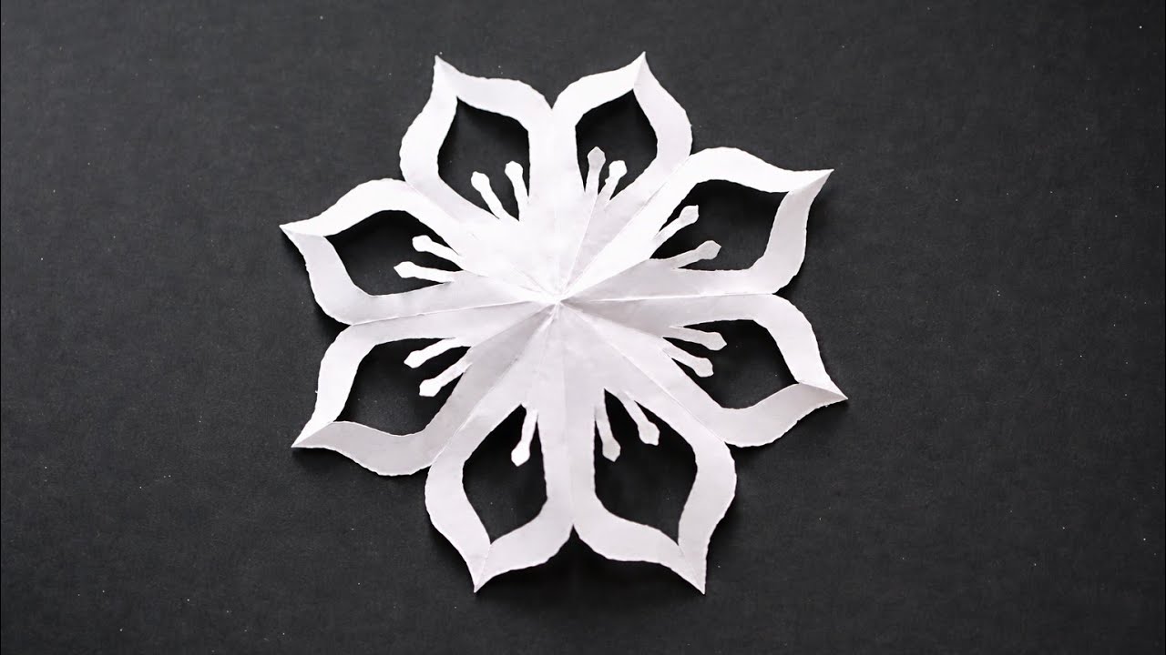 Easy Flower Paper Snowflake ❄️🌸 | Simple Paper Cutting Craft | ቀላል የአበባ የወረቀት ስኖፍሌክ