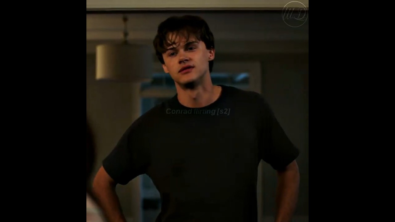 Conrad flirting vs Jeremiah flirting 👀 #shorts #thesummeriturnedpretty #teamconrad #teamjeremiah