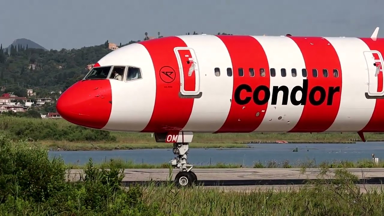 CONDOR 757-330 DEPARTING CORFU